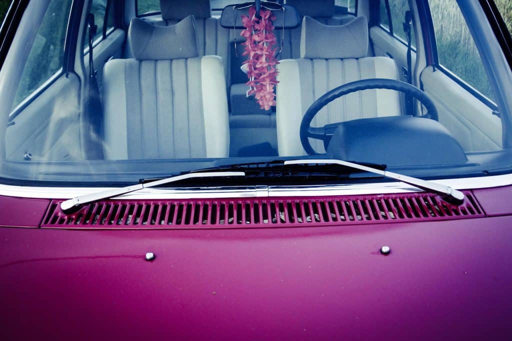 auto windshield